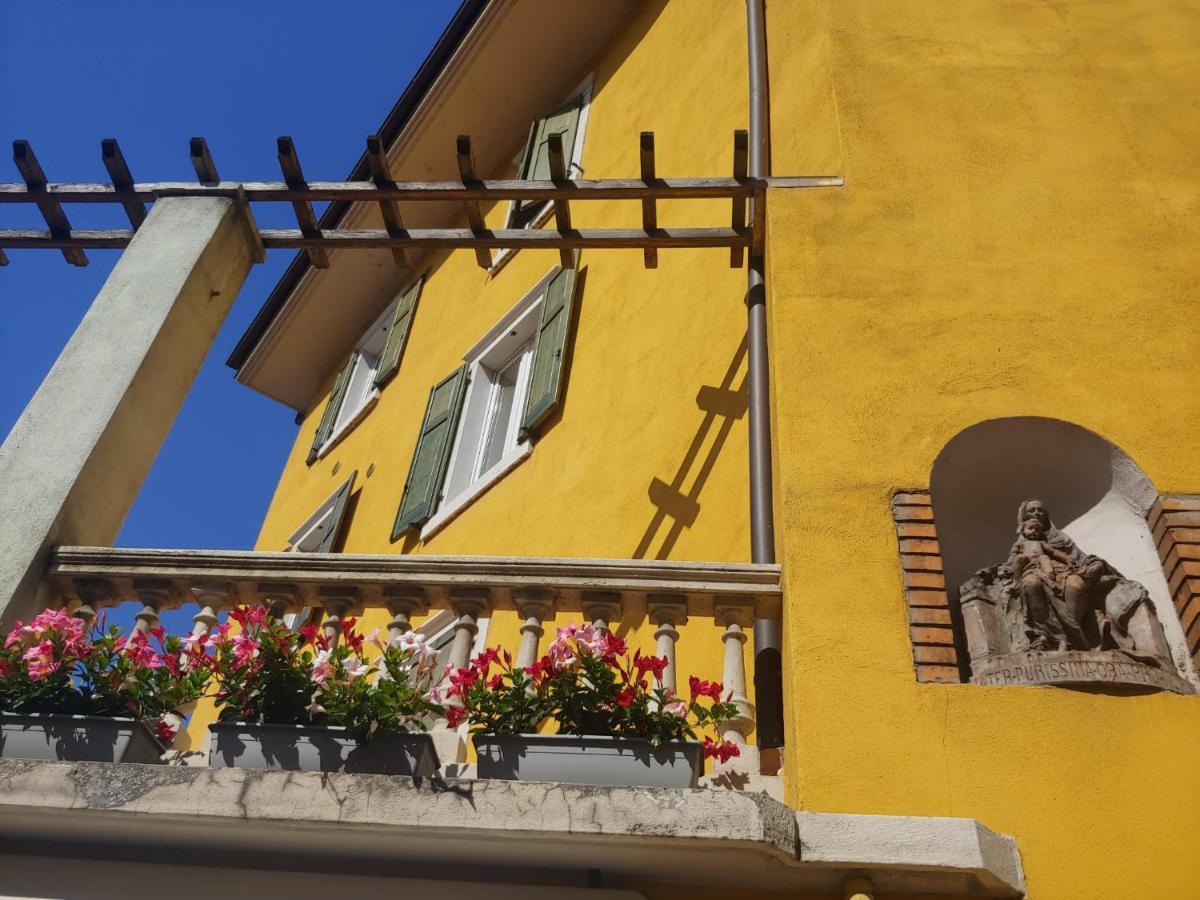 Studio Apartments Baia Azzurra 7 Torbole Sul Garda Dış mekan fotoğraf