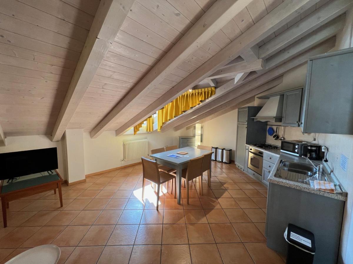 Studio Apartments Baia Azzurra 7 Torbole Sul Garda Dış mekan fotoğraf