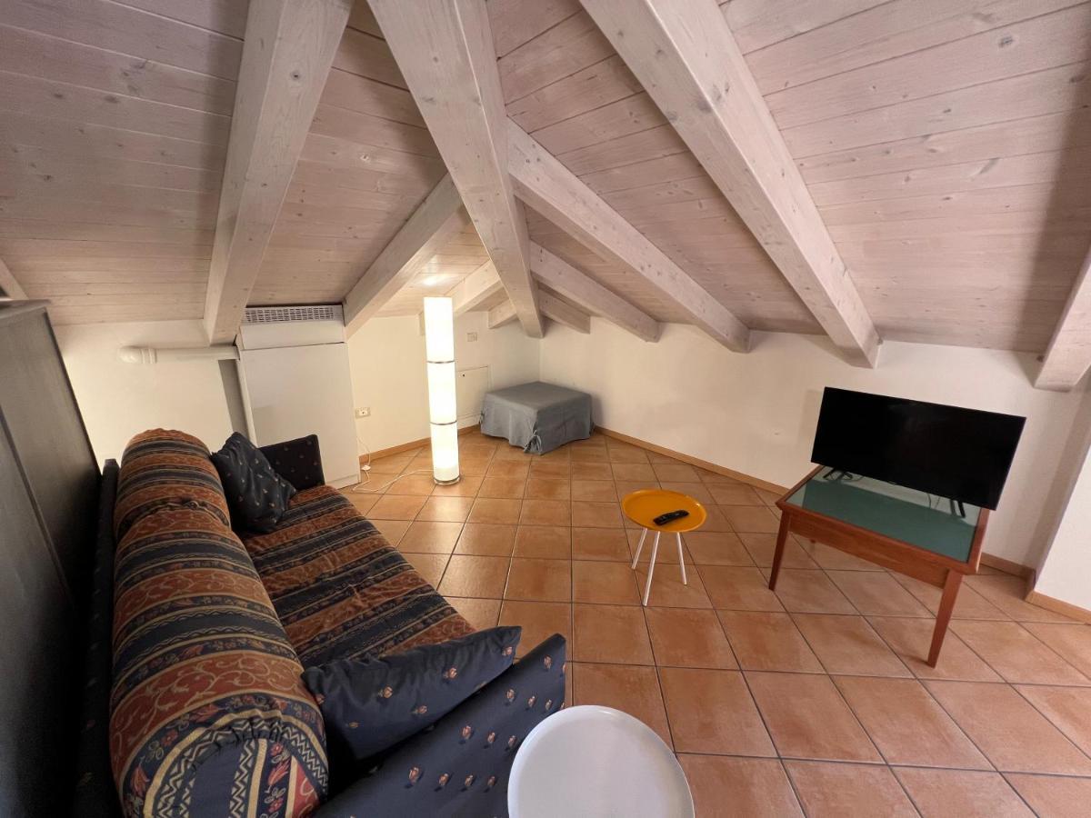 Studio Apartments Baia Azzurra 7 Torbole Sul Garda Dış mekan fotoğraf