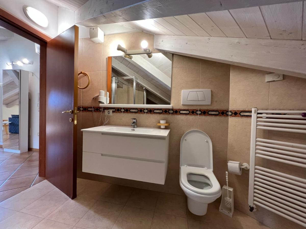 Studio Apartments Baia Azzurra 7 Torbole Sul Garda Dış mekan fotoğraf