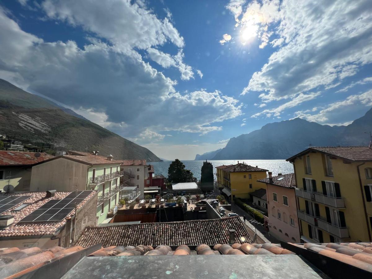 Studio Apartments Baia Azzurra 7 Torbole Sul Garda Dış mekan fotoğraf