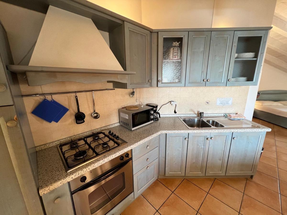 Studio Apartments Baia Azzurra 7 Torbole Sul Garda Dış mekan fotoğraf